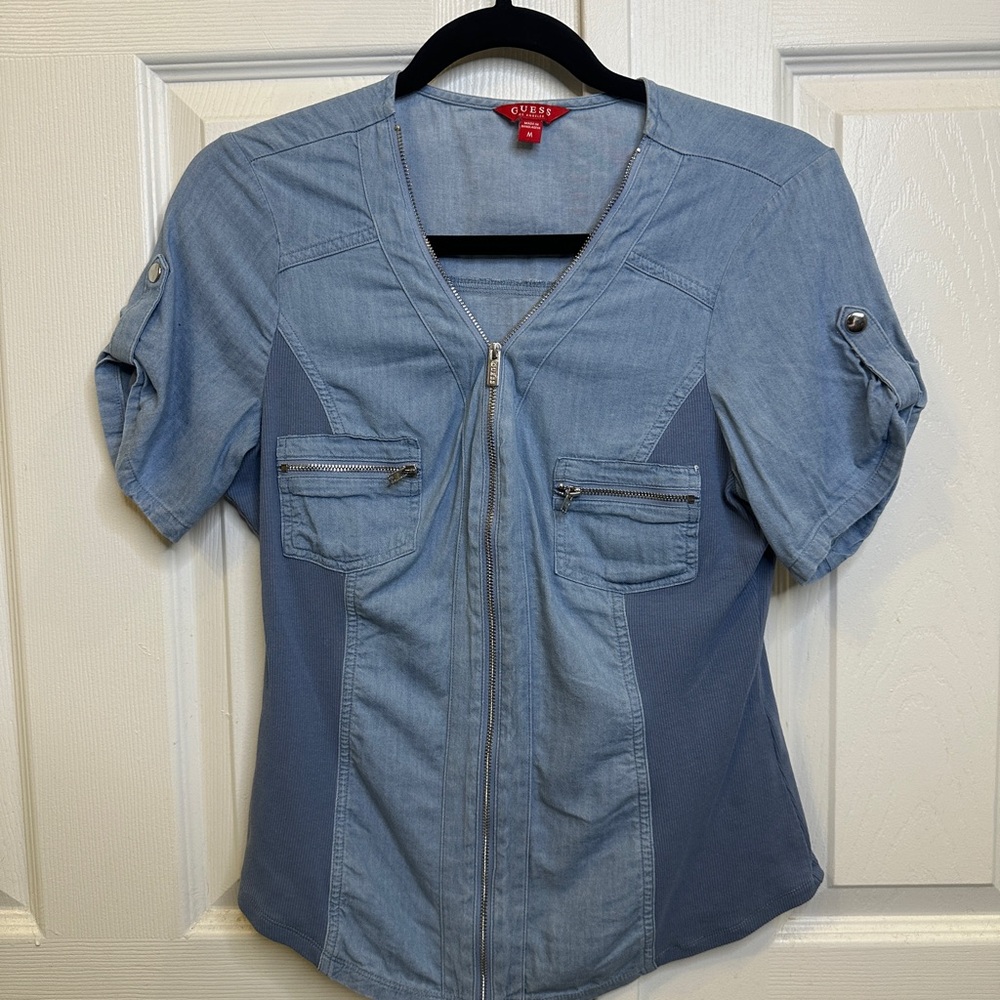 GUESS Palmer Zip Front Chambray Top Medium Y2K Utility Pocket Fitted Shirt Blue